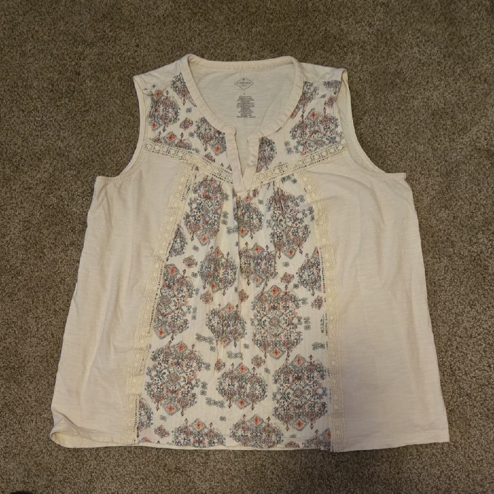 St. John's Bay Cream and Blue Sleeveless Blouse